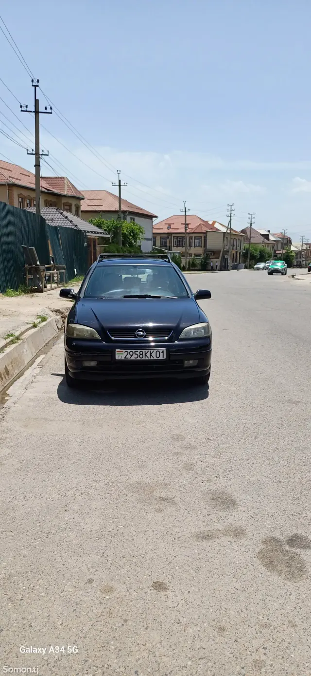 Opel Astra G 2003 · 1.6 MT