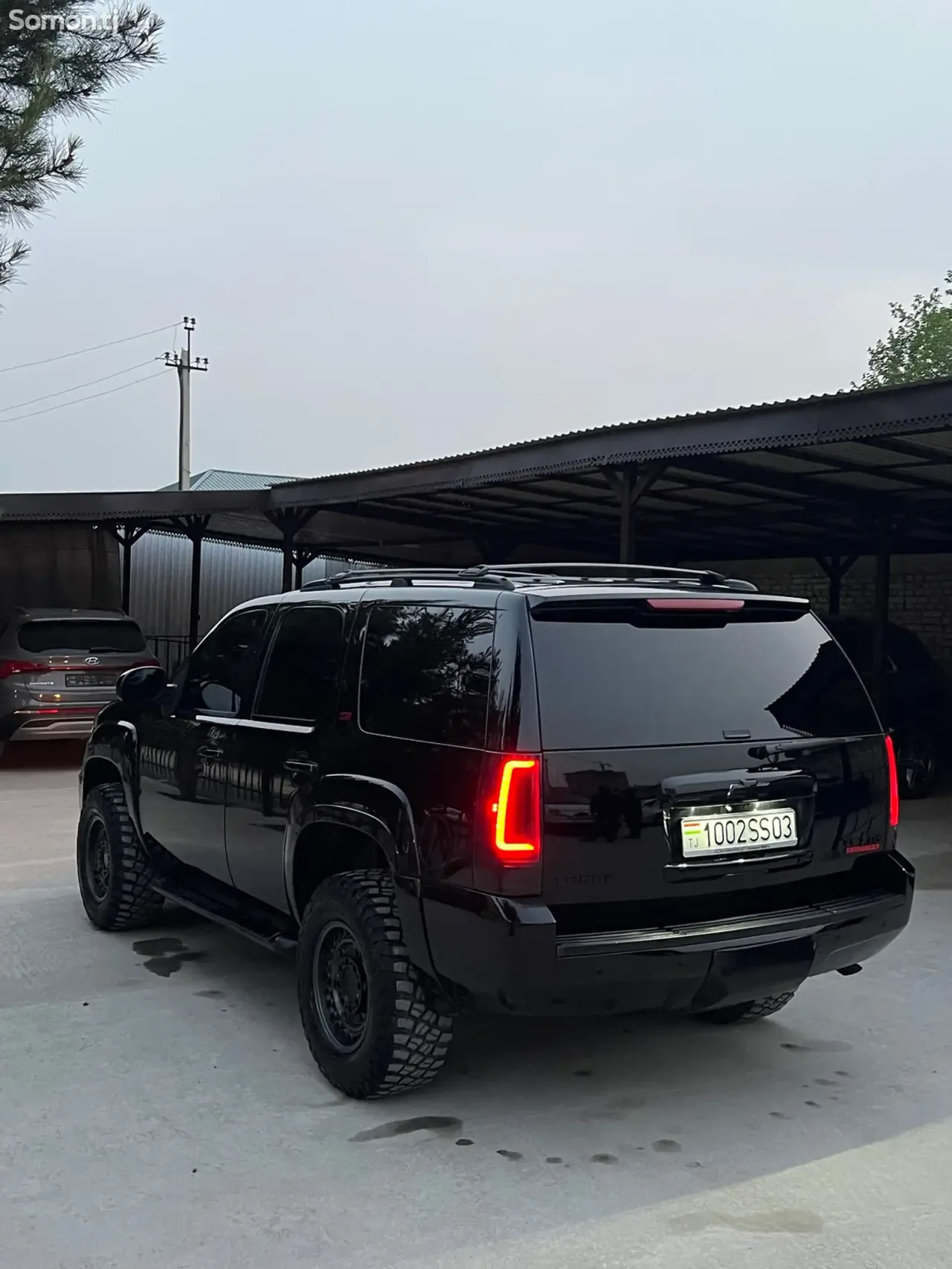 Chevrolet Tahoe 2011 · 5.3 AT