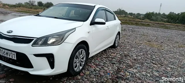 Kia Rio 2018 · 1.6 AT