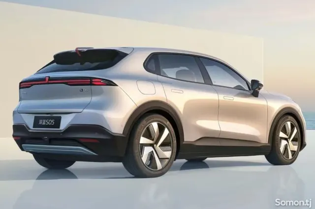 Changan Deepal SL03 2025 · AT