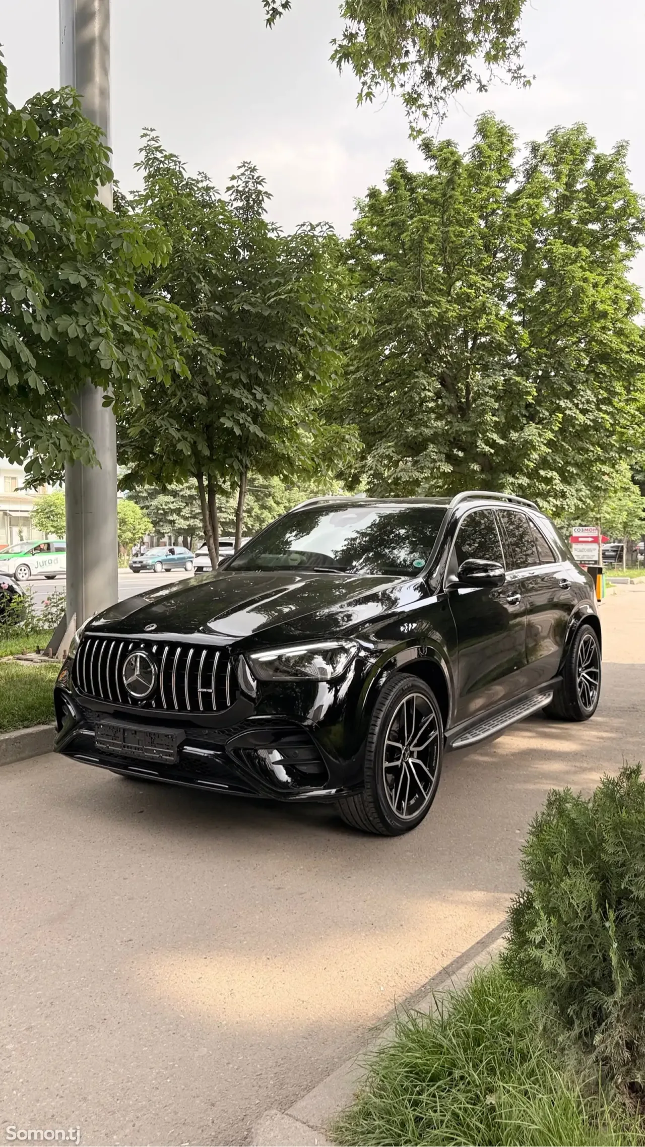 Mercedes-Benz GLE class 2024 · 3.5 AT
