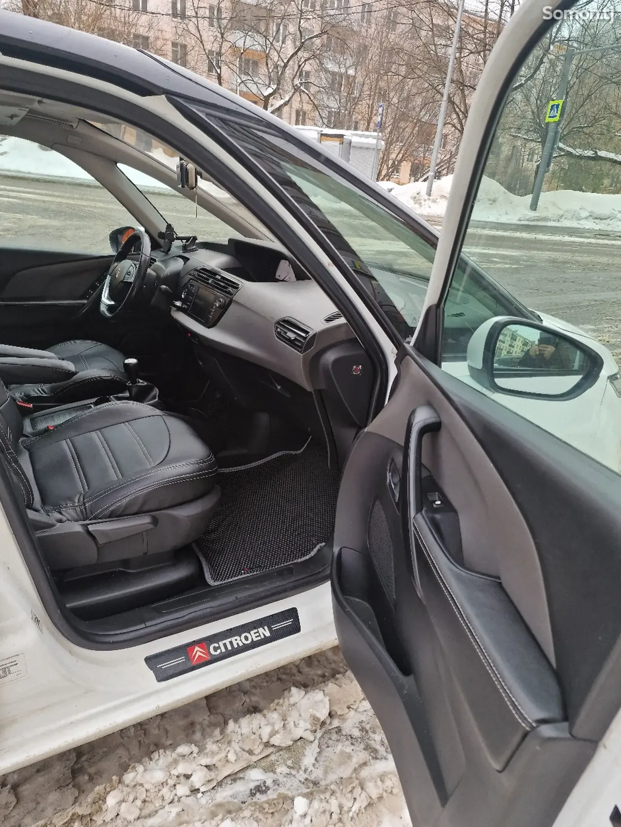Citroen Grand C4 Picasso 2017 · 1.6 MT