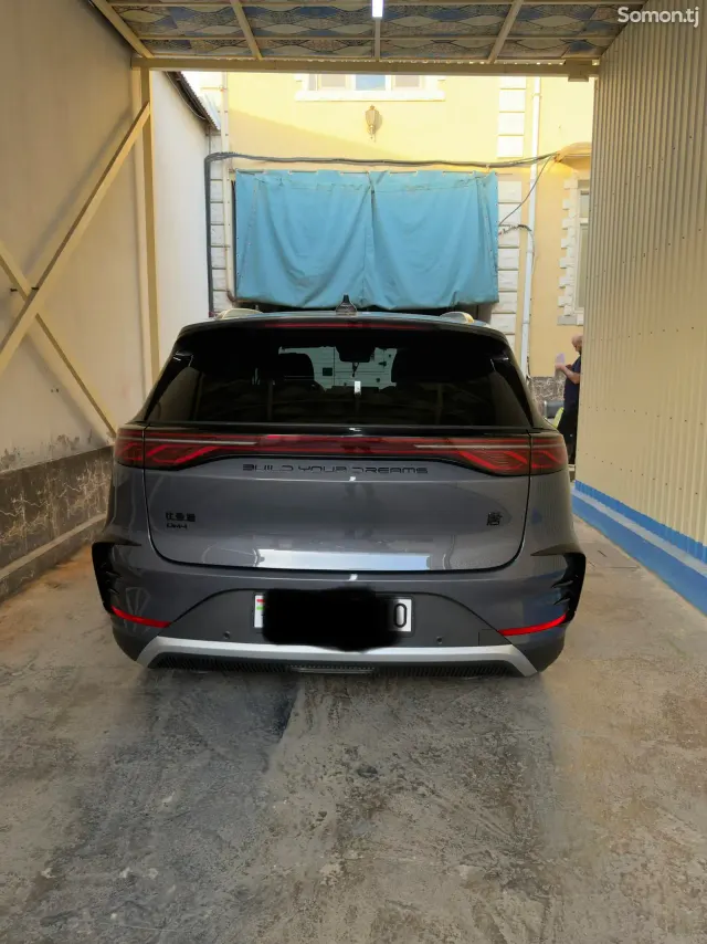BYD Tang 2025 · 1.5 AT