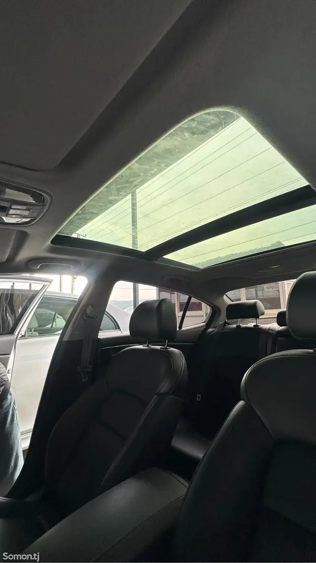 Kia K4 2014 · 2.0 AT