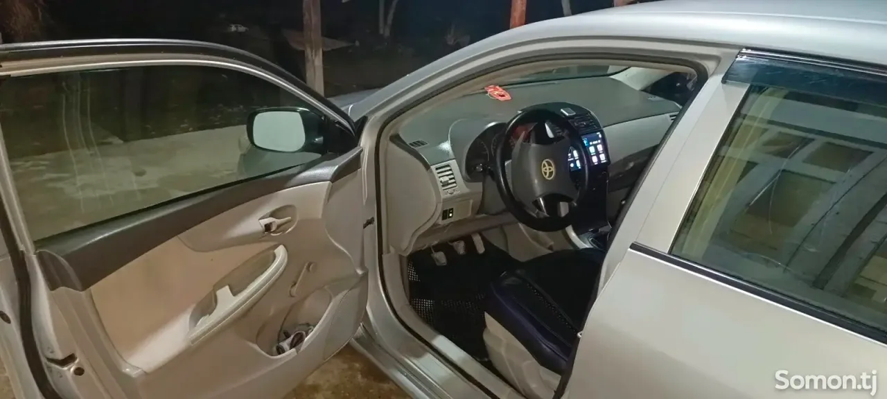 Toyota Corolla 2008 · 1.6 MT