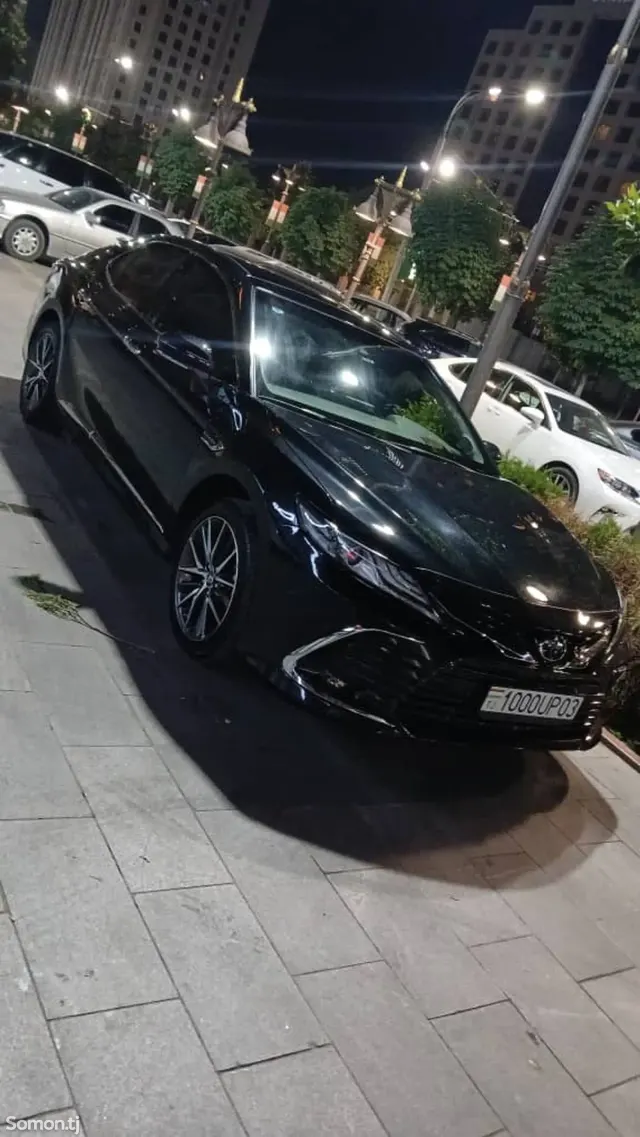Toyota Camry 2024 · 2.5 AT