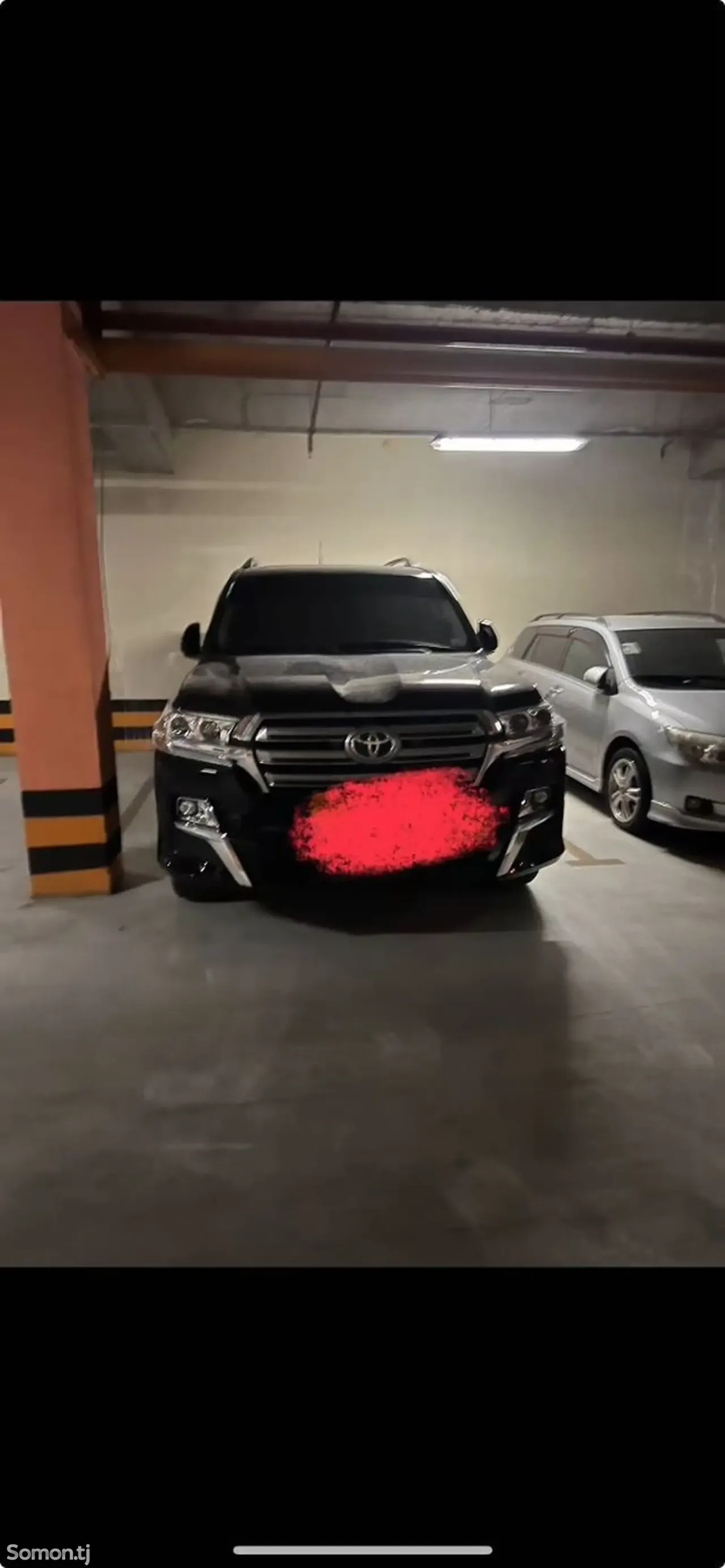 Toyota Land Cruiser 2016 · 5.7 AT