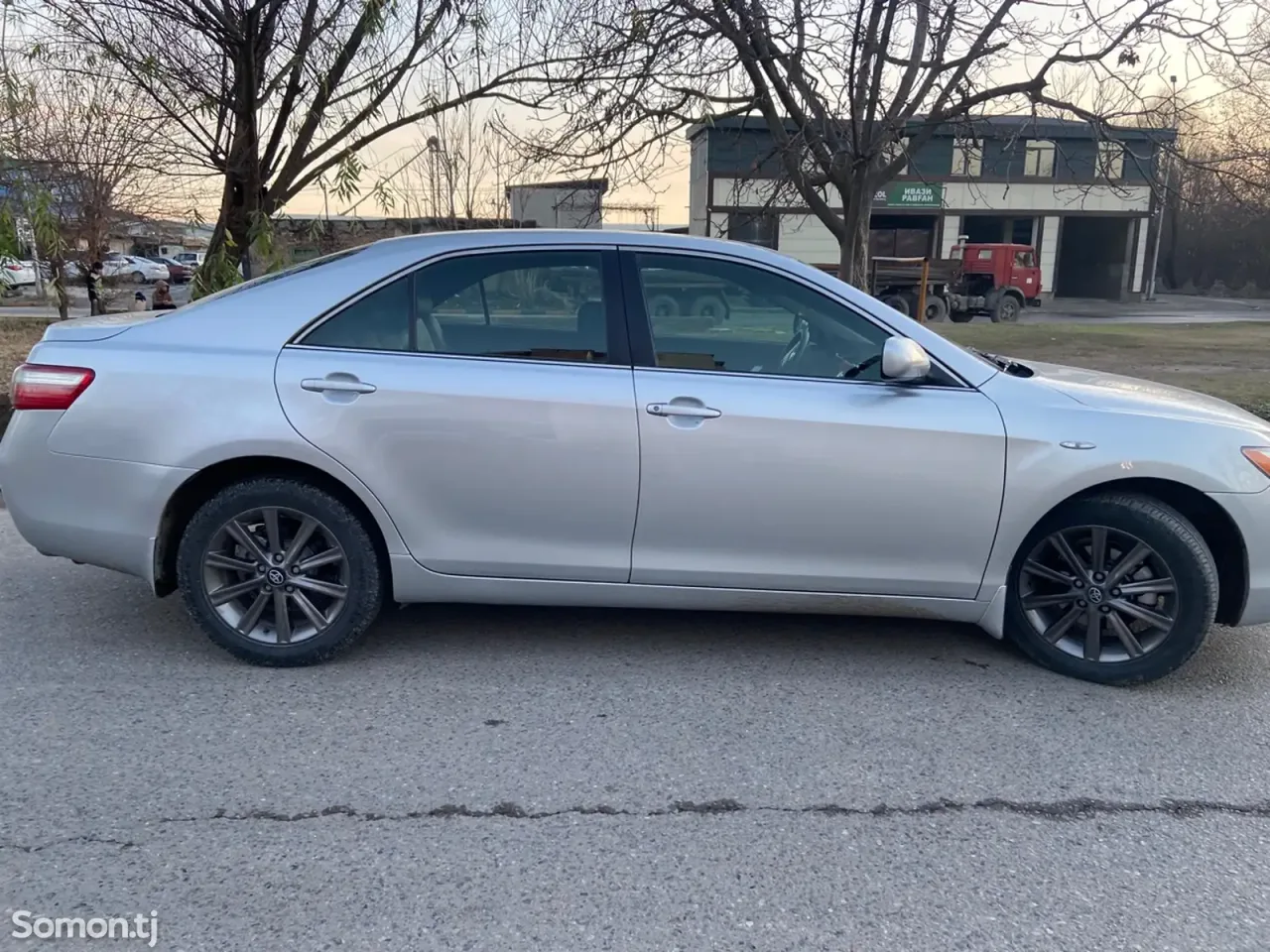 Toyota Camry 2008 · 2.4 AT