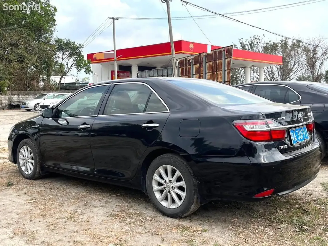 Toyota Camry 2015 · 2.5 AT