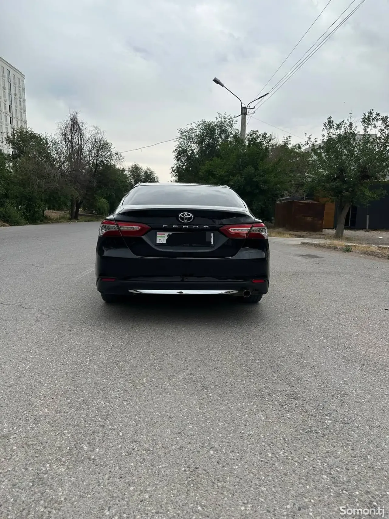 Toyota Camry 2018 · 2.5 AT