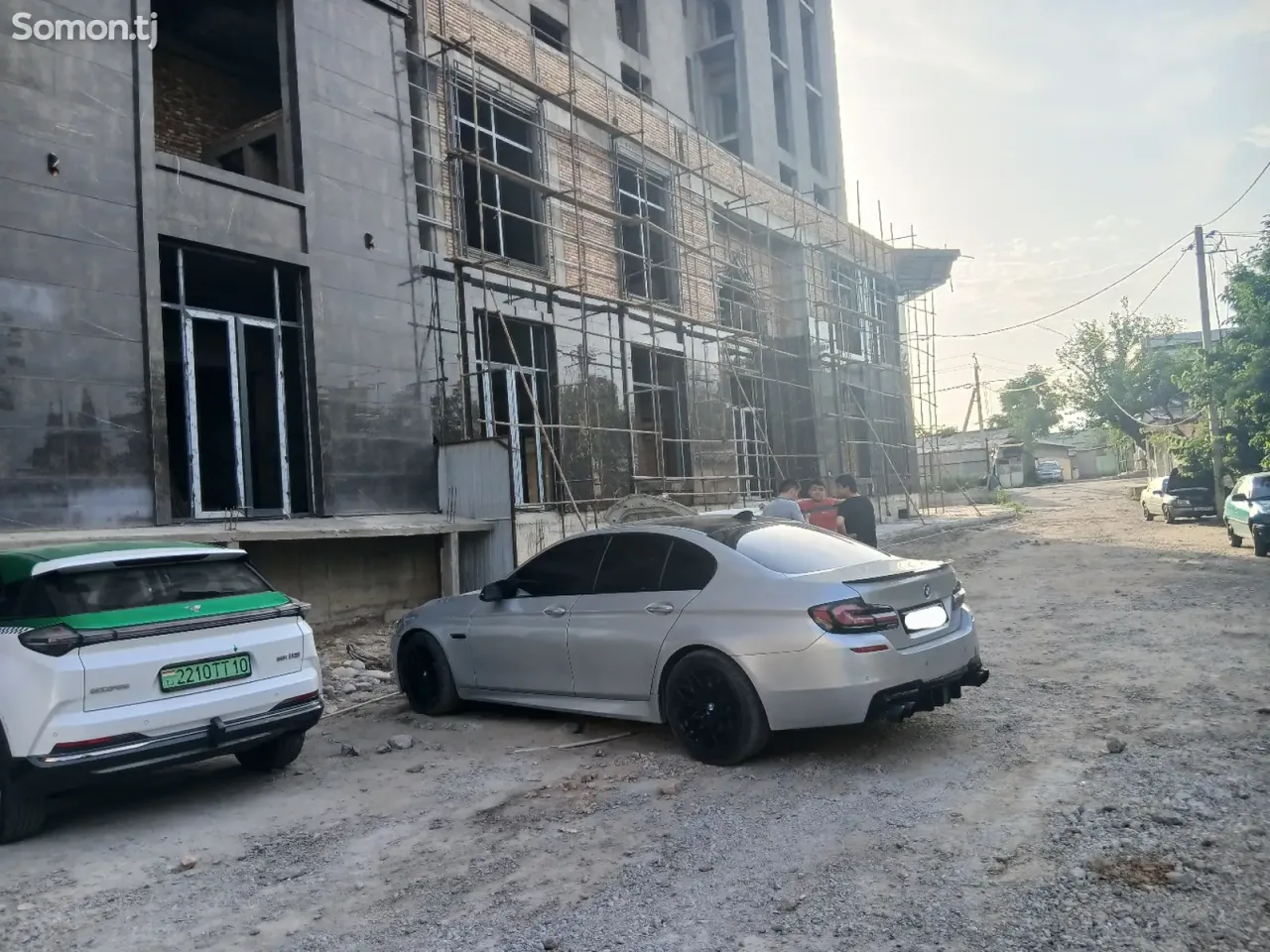 BMW 5 series 2016 · 2.0 AT
