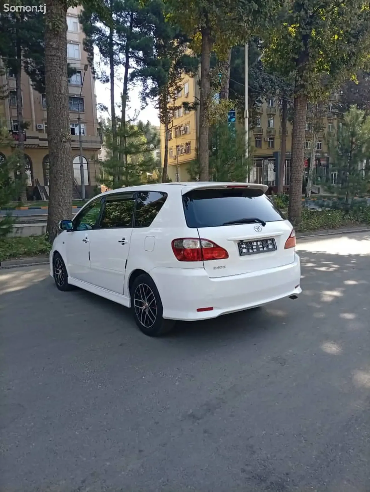 Toyota Ipsum 2007 · 2.4 AT