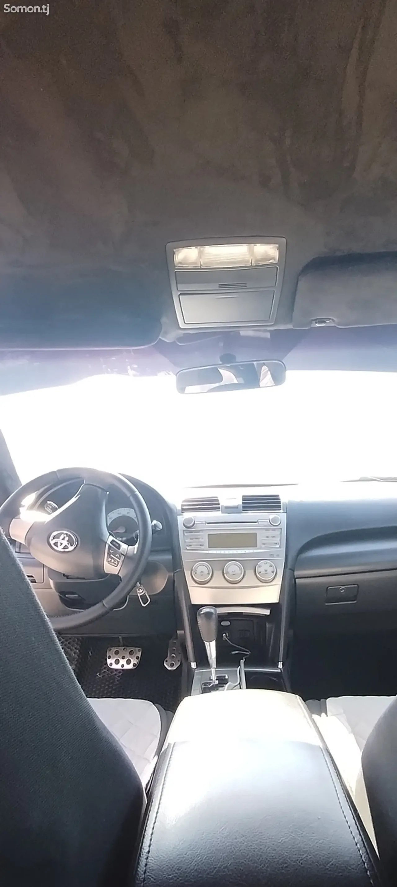 Toyota Camry 2011 · 2.5 AT