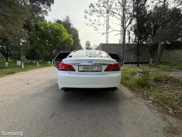 Toyota Avalon 2011 · 3.5 AT