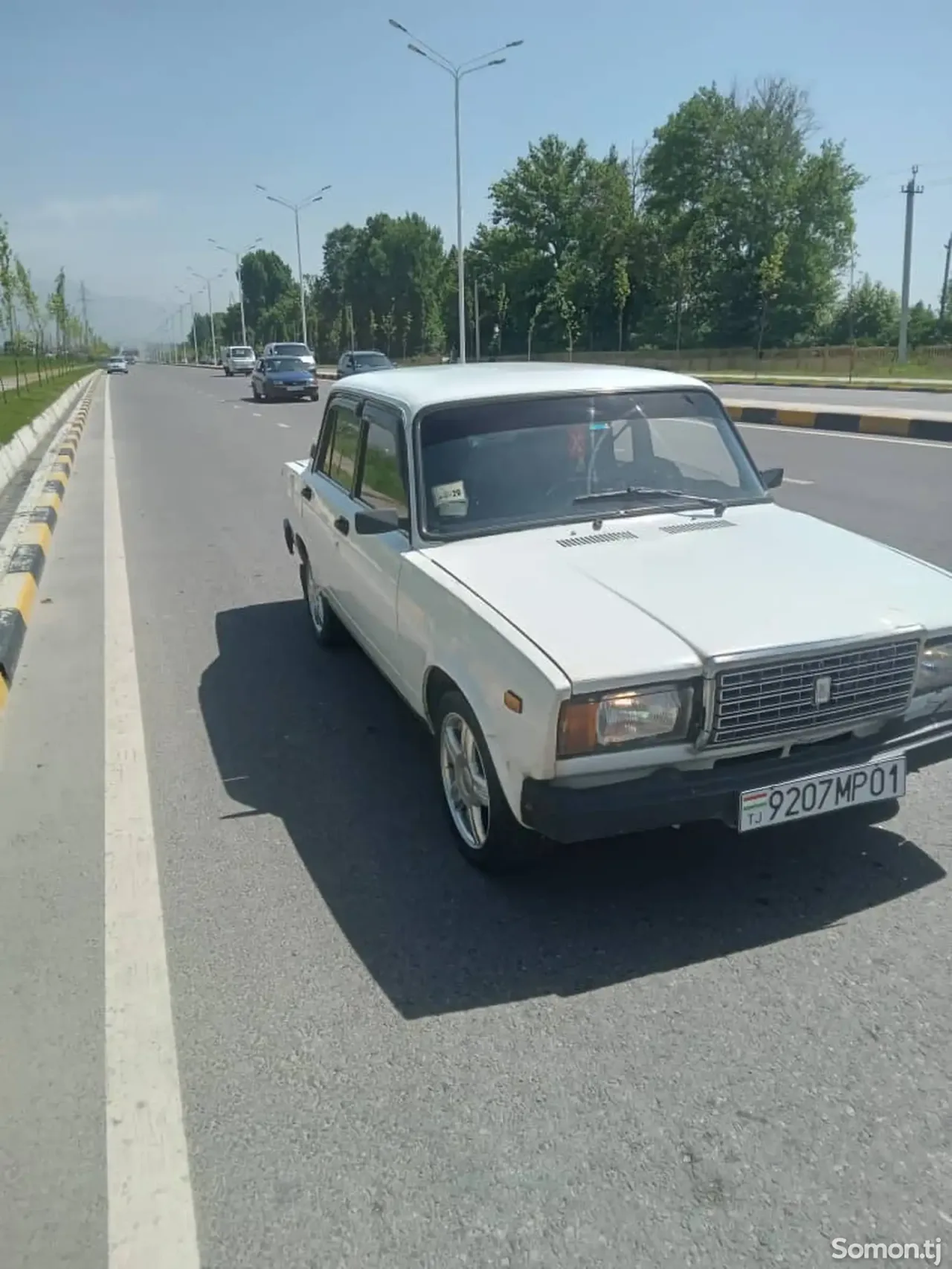 Lada (ВАЗ) 2107 2004 · 1.5 MT