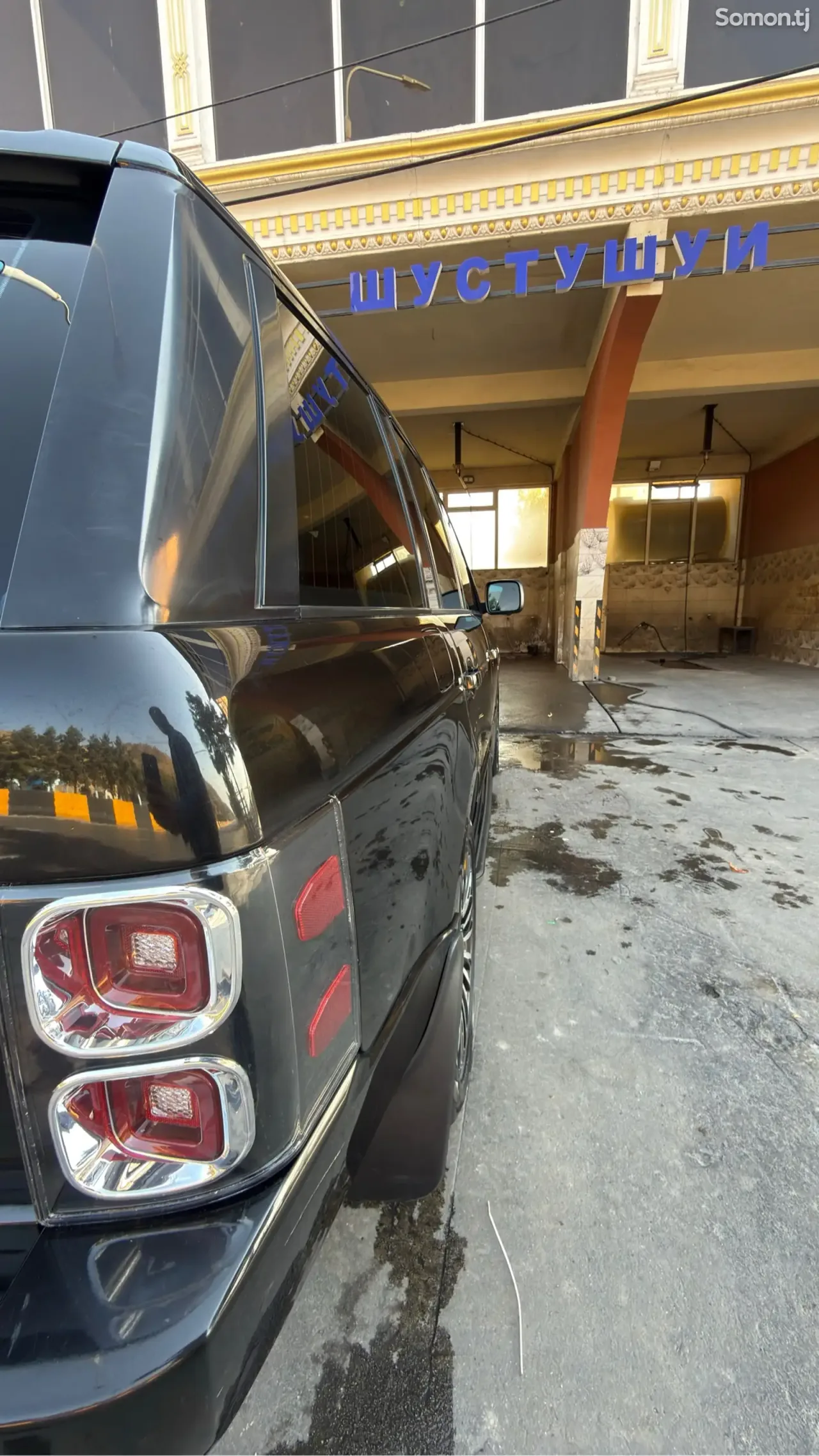 Land Rover Vogue 2011 · 4.4 AT