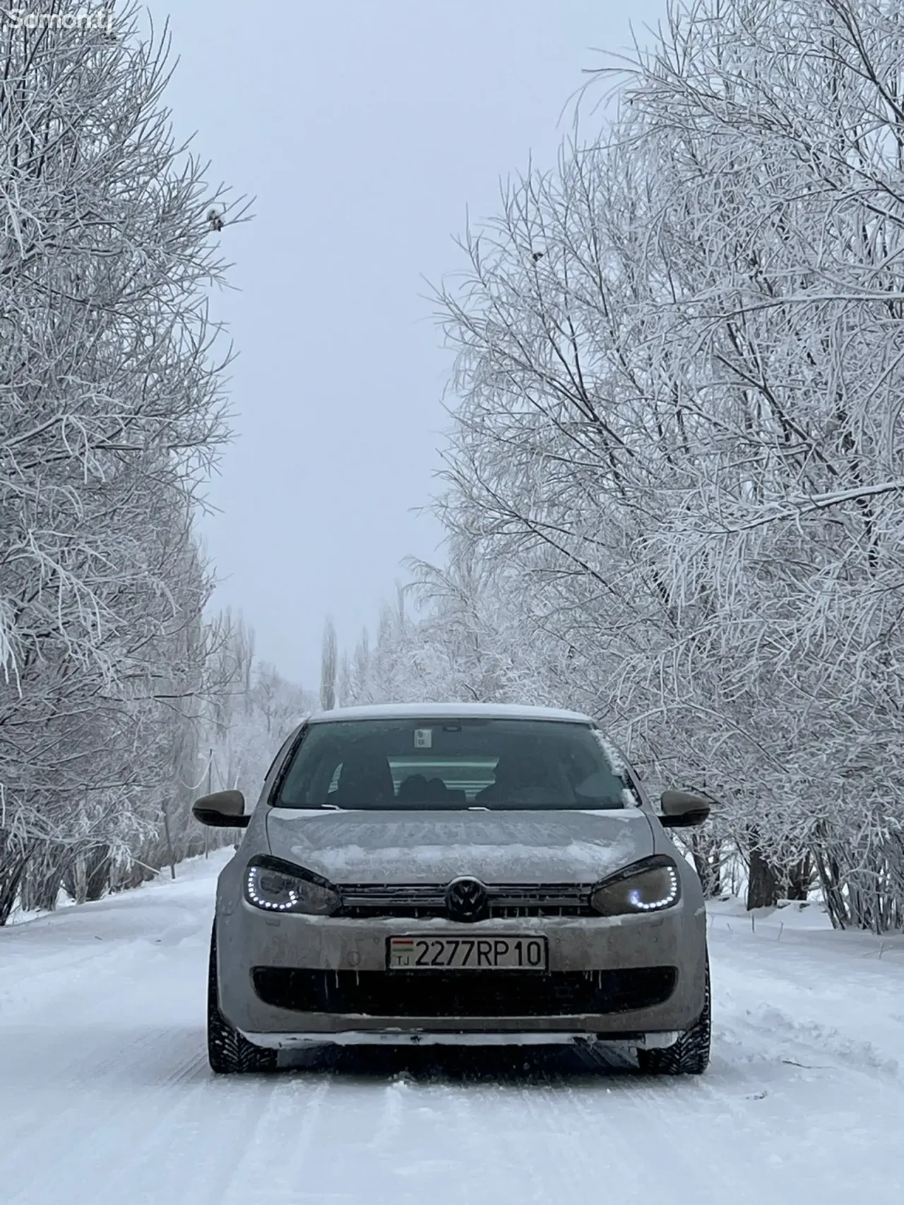 Volkswagen Golf 2012 · 1.6 AT