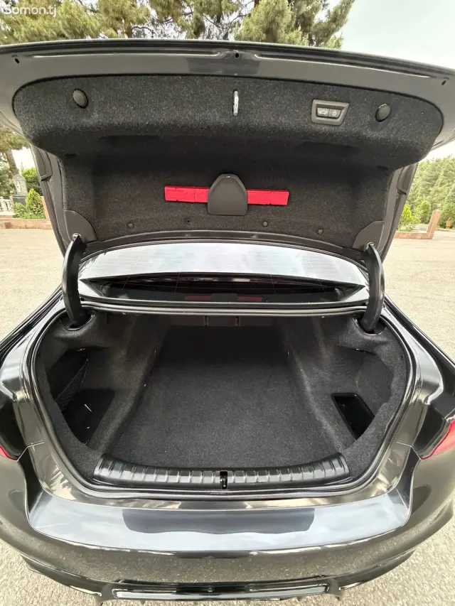 BMW 5 series 2017 · 2.0 AT