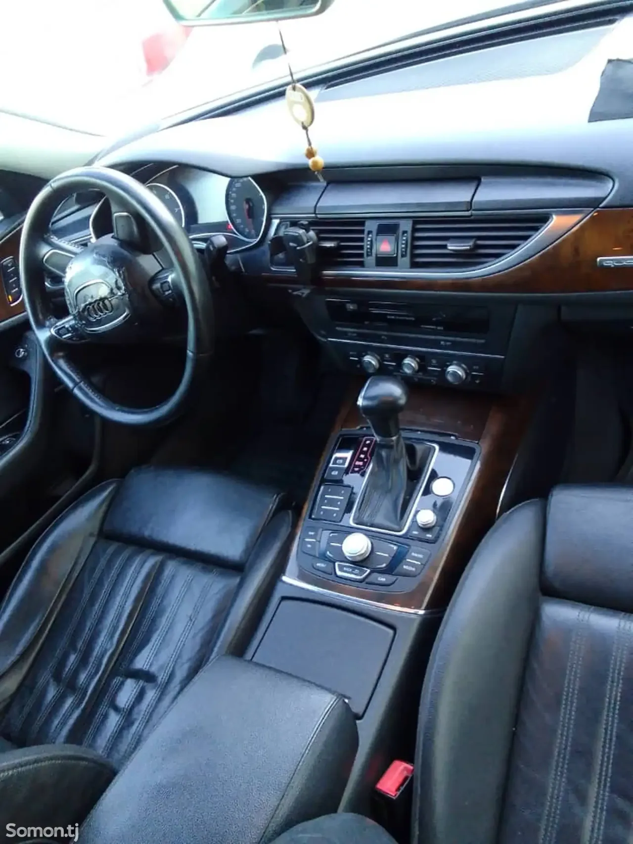 Audi A6 2015 · 2.8 AT