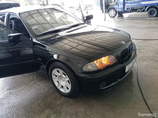 BMW 3 series 1999 · 2.5 MT