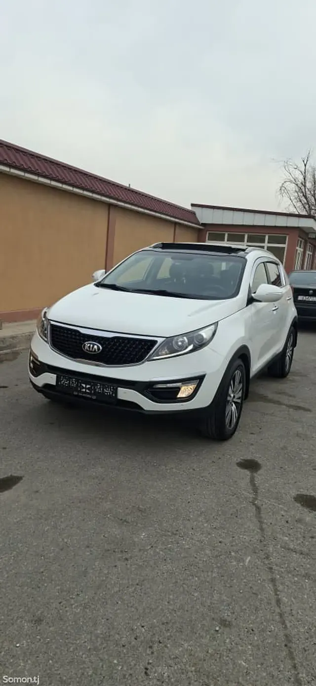 Kia Sportage 2015 · 2.0 AT