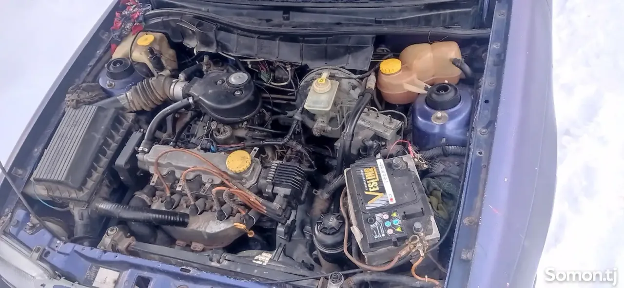 Opel Astra F 1995 · 1.6 MT