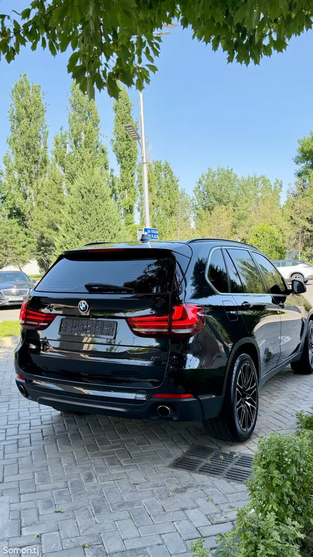 BMW X5 2014 · 3.0 AT