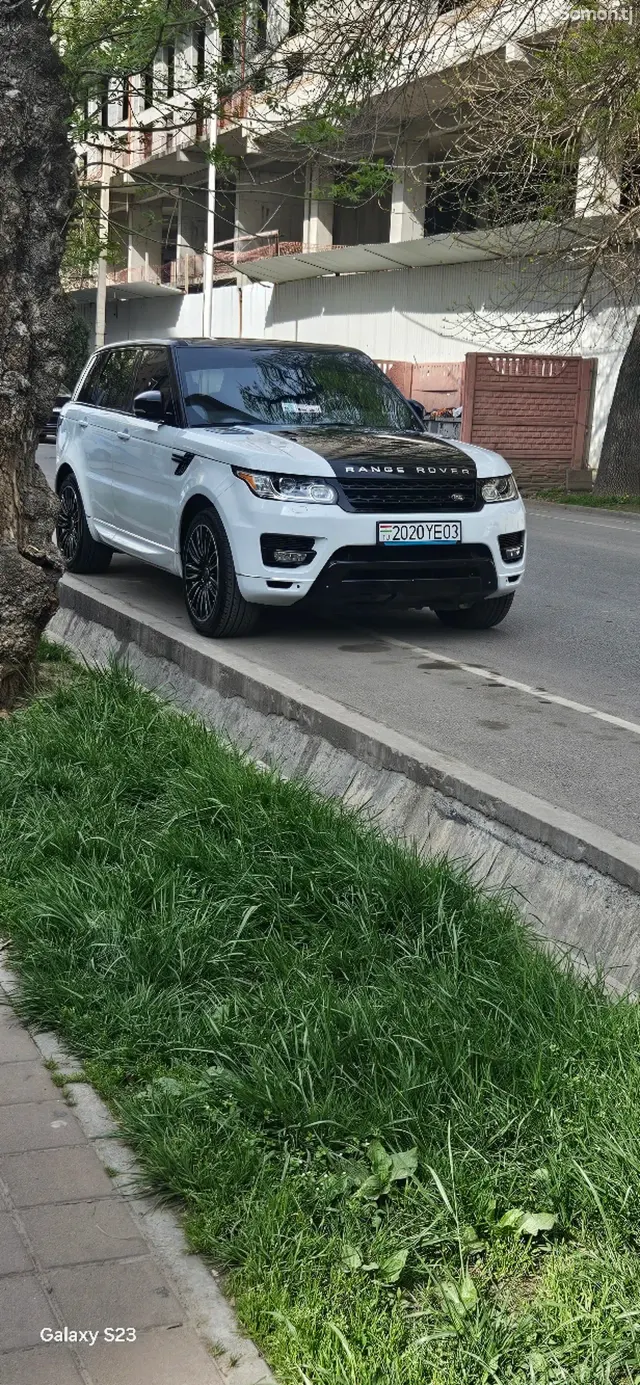 Land Rover Range Rover Sport 2015 · 3.0 AT