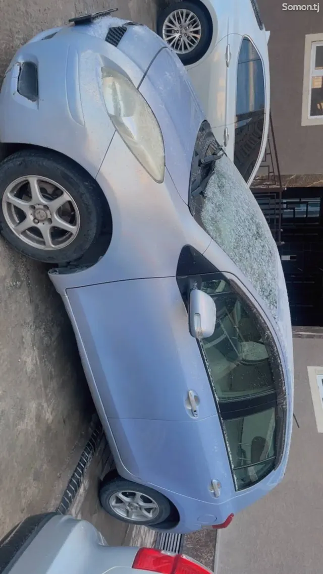 Toyota Vitz 2009 · 1.1 AT