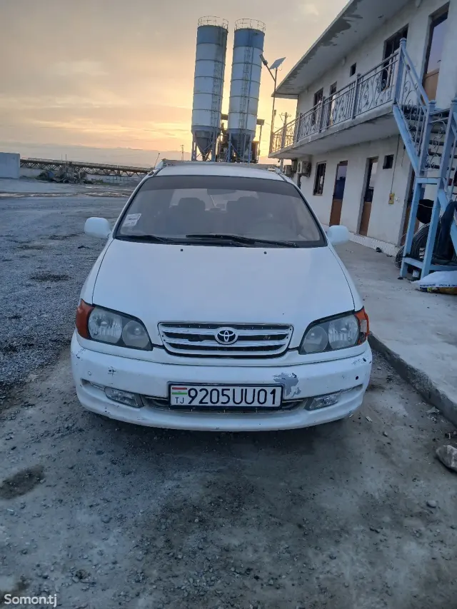 Toyota Ipsum 1998 · 2.0 AT