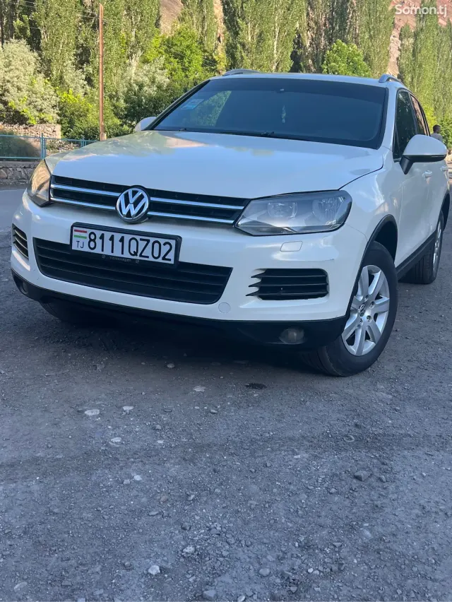 Volkswagen Touareg 2011 · 3.6 AT