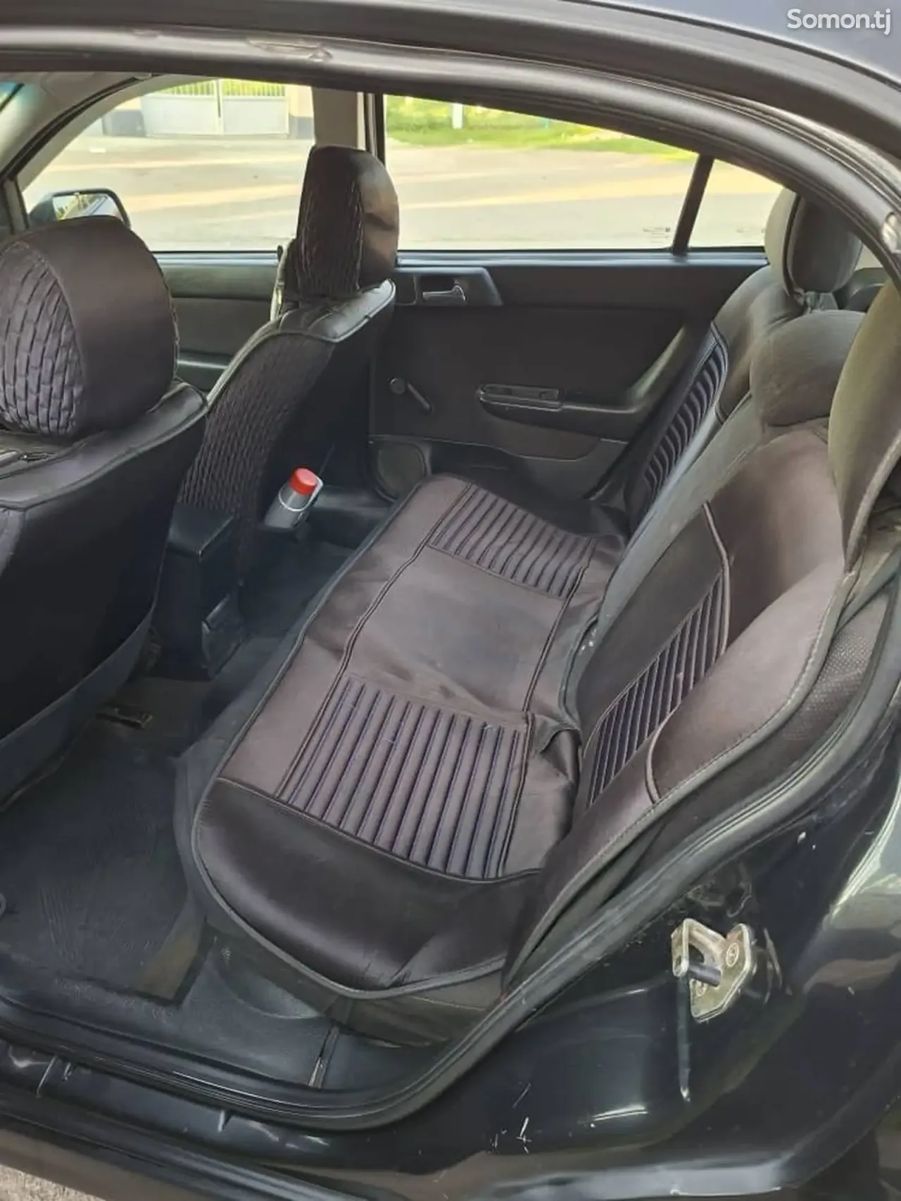Opel Astra G 1999 · 1.6 MT