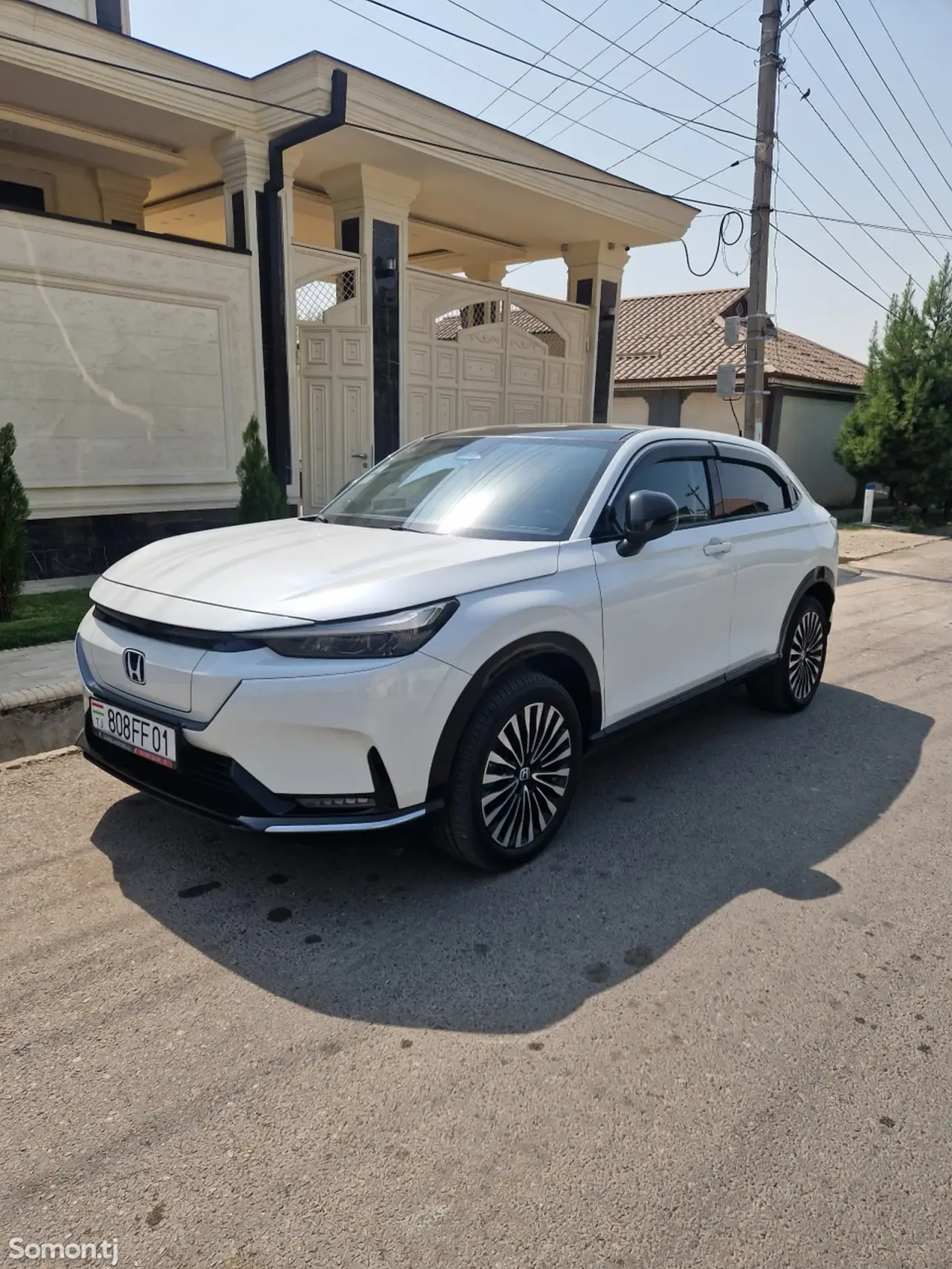 Honda eNP2 2023 · AT