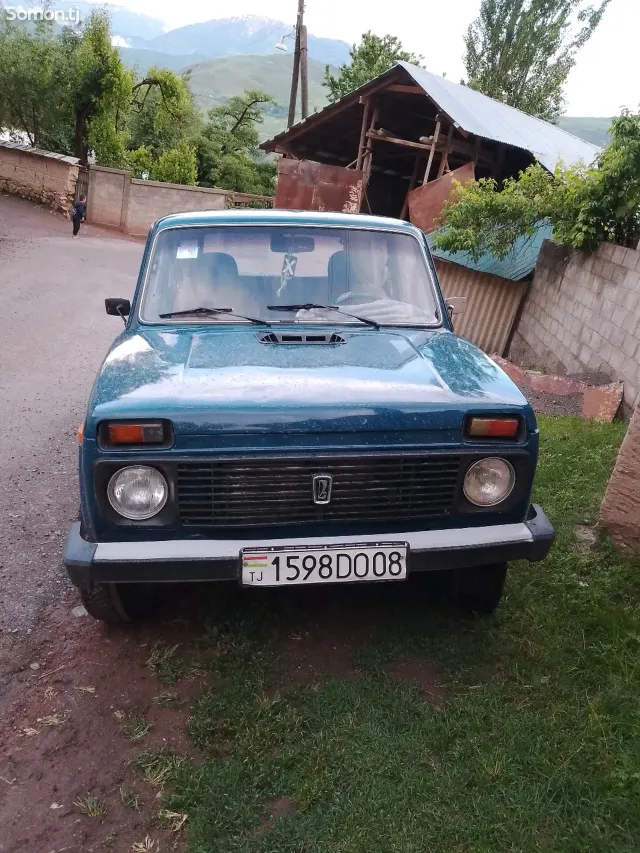 Lada (ВАЗ) Нива 2002 · 1.7 MT