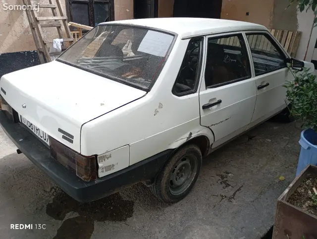 Lada (ВАЗ) 21099 1993 · 1.5 MT