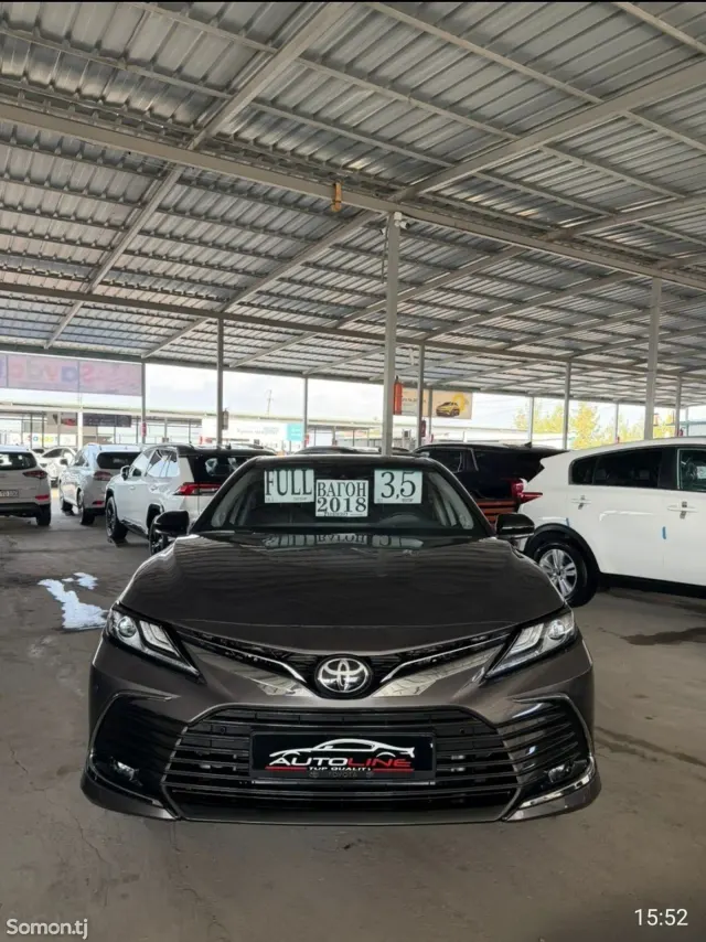 Toyota Camry 2018 · 3.5 AT