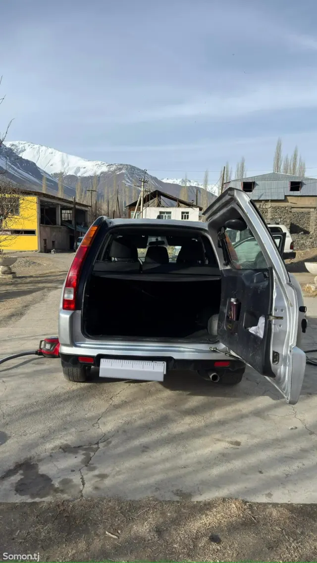 Honda CR-V 2002 · 2.0 MT