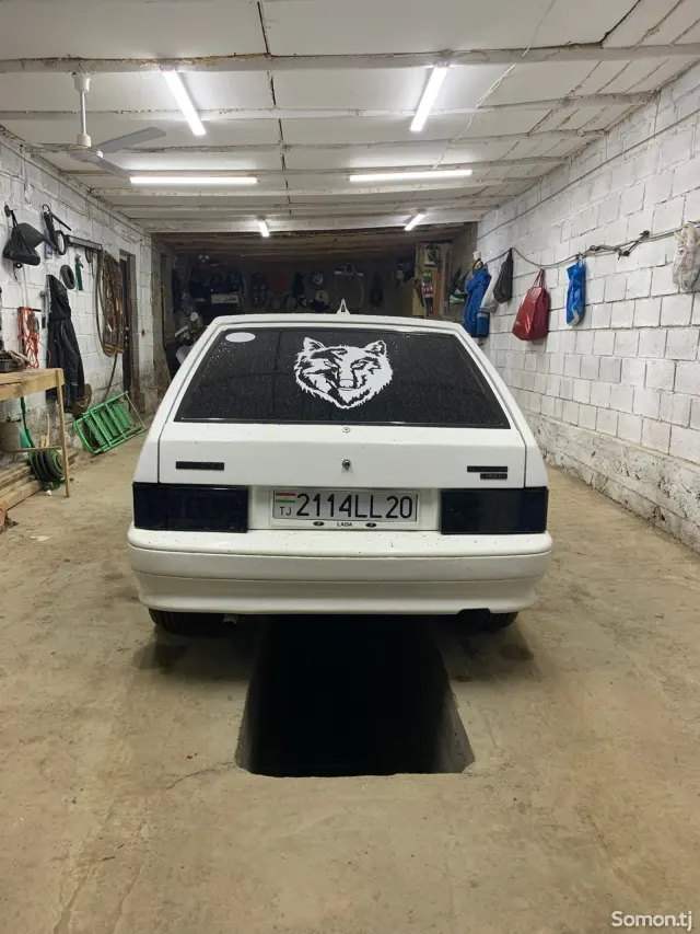 Lada (ВАЗ) 2114 2005 · 1.6 MT
