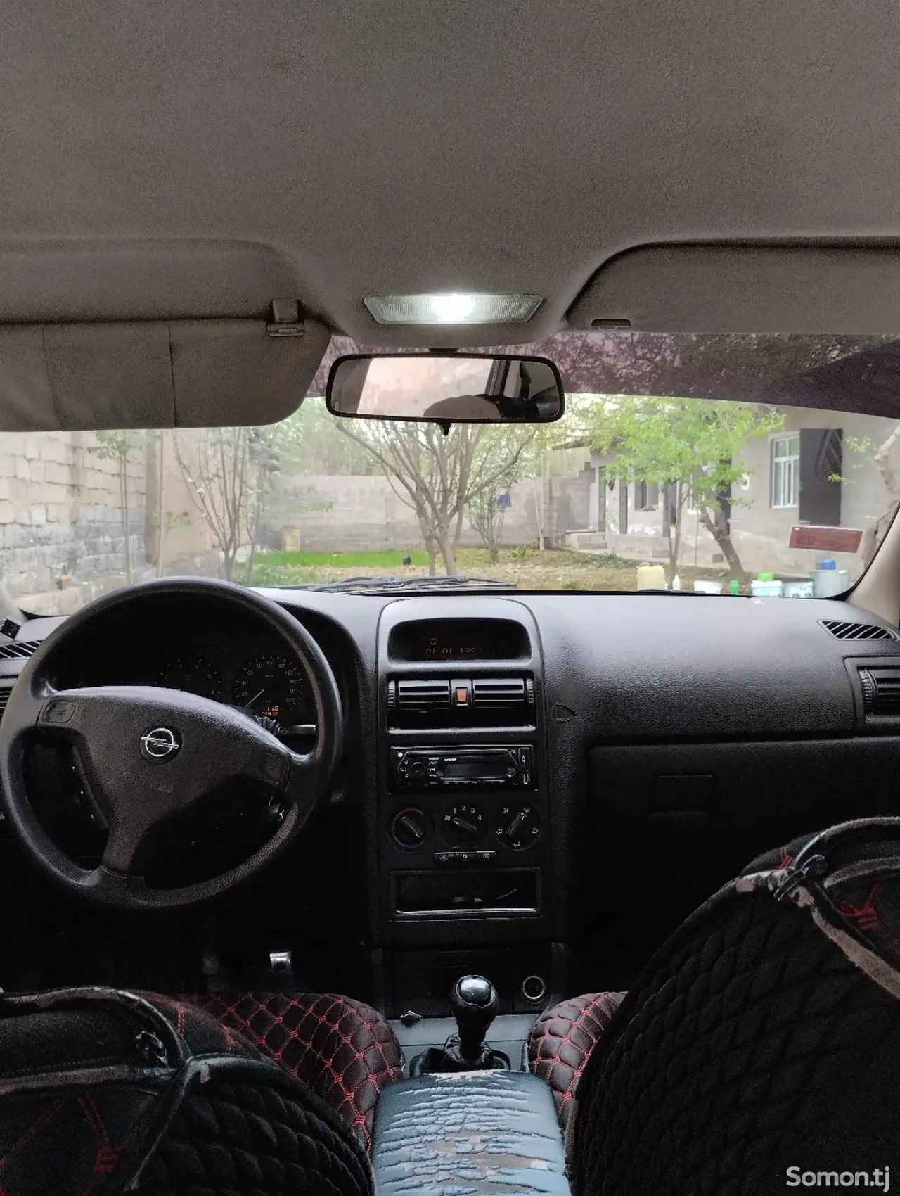 Opel Astra G 2000 · 1.6 MT