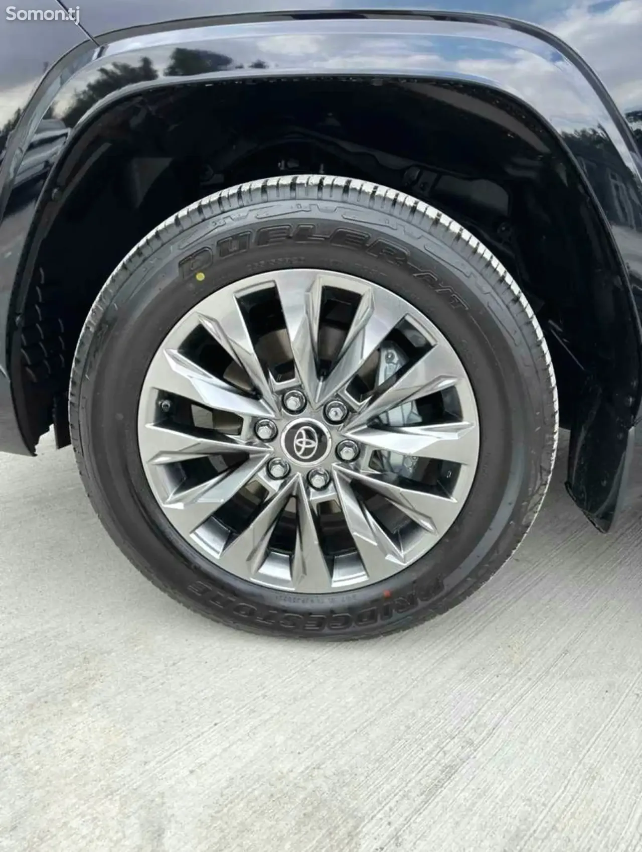 Toyota Land Cruiser 2026 · 4.0 AT