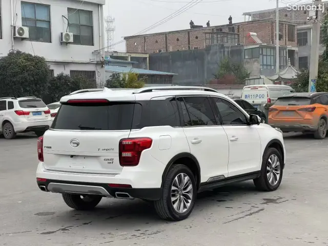 GAC Trumpchi GS8 2017 · 2.0 AT