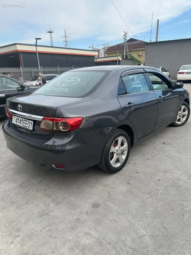 Toyota Corolla 2011 · 1.8 AT
