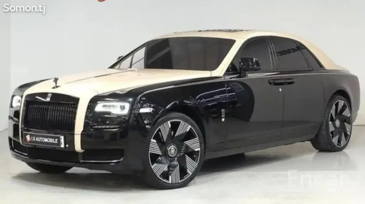 Rolls-Royce Ghost 2015 · 6.5 AT