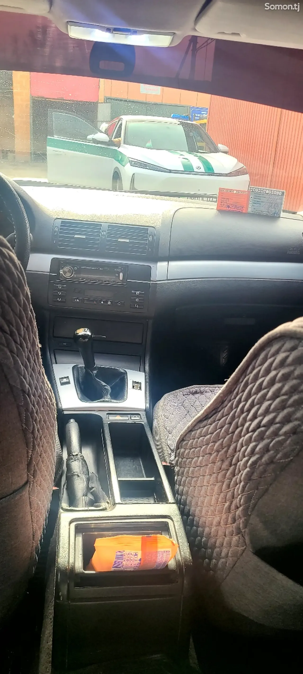 BMW 3 series 2000 · 1.8 MT