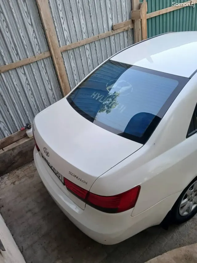 Hyundai Sonata 2007 · 2.0 MT