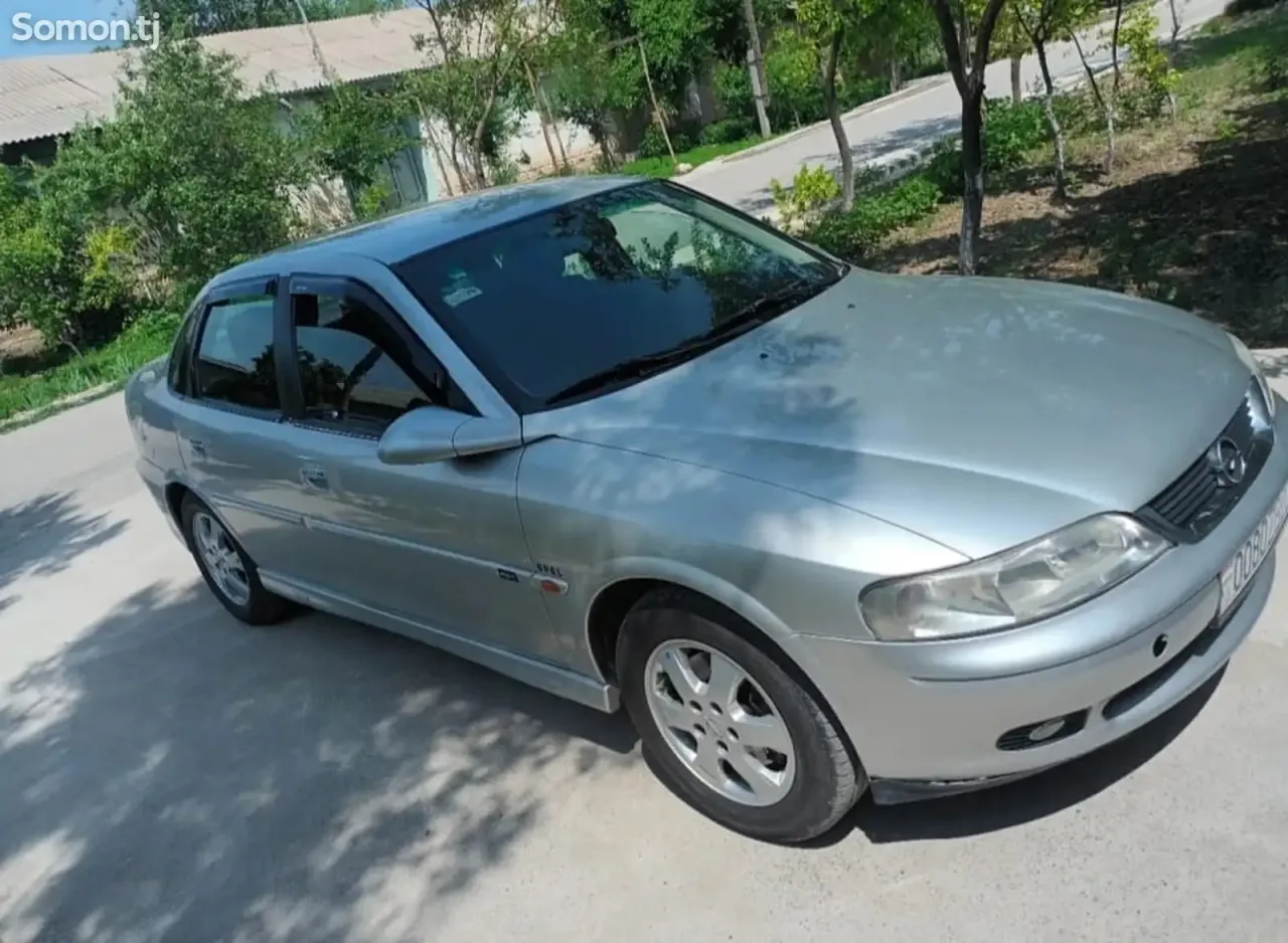 Opel Vectra B 1999 · 1.6 AT