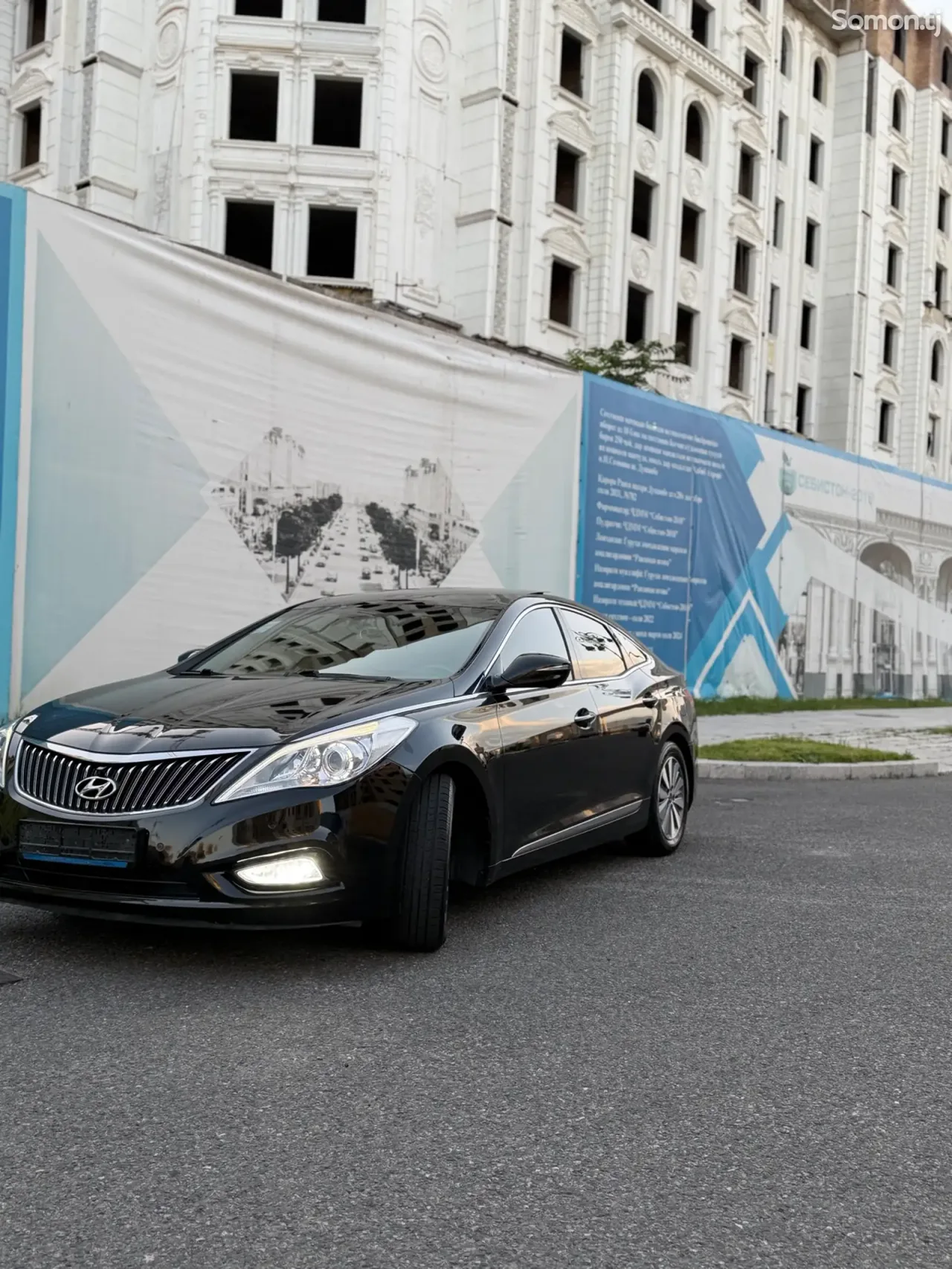 Hyundai Grandeur 2014 · 2.4 AT