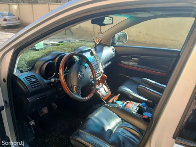Lexus IS series 2006 · 3.3 AT