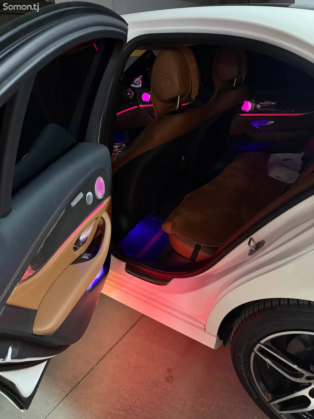 Mercedes-Benz E class 2019 · 3.0 AT