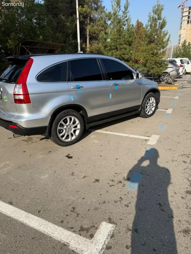 Honda CR-V 2009 · 2.4 AT
